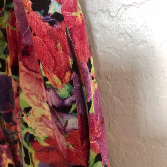 Fun & Flirty Floral Vintage Mini Dress - Picture 7 of 8